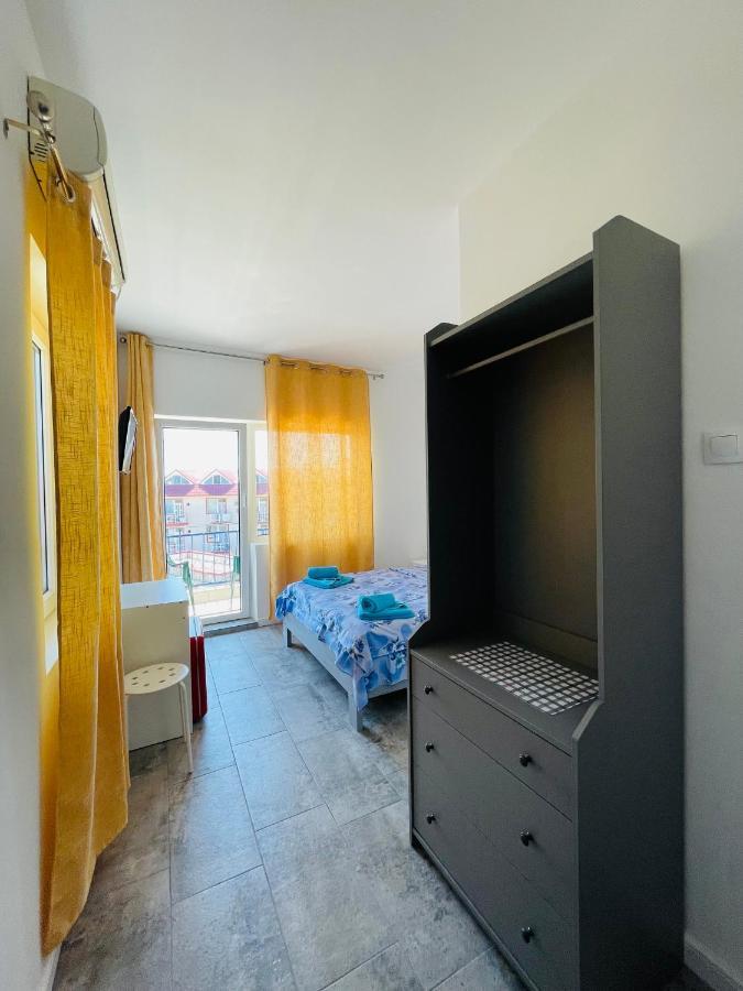 Pierre La Tarmul Marii -Primim Vouchere Vacanta Albergue Costinesti Exterior foto